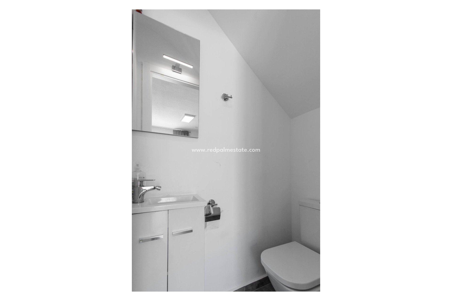 Återförsäljning - Radhus -
Torrevieja