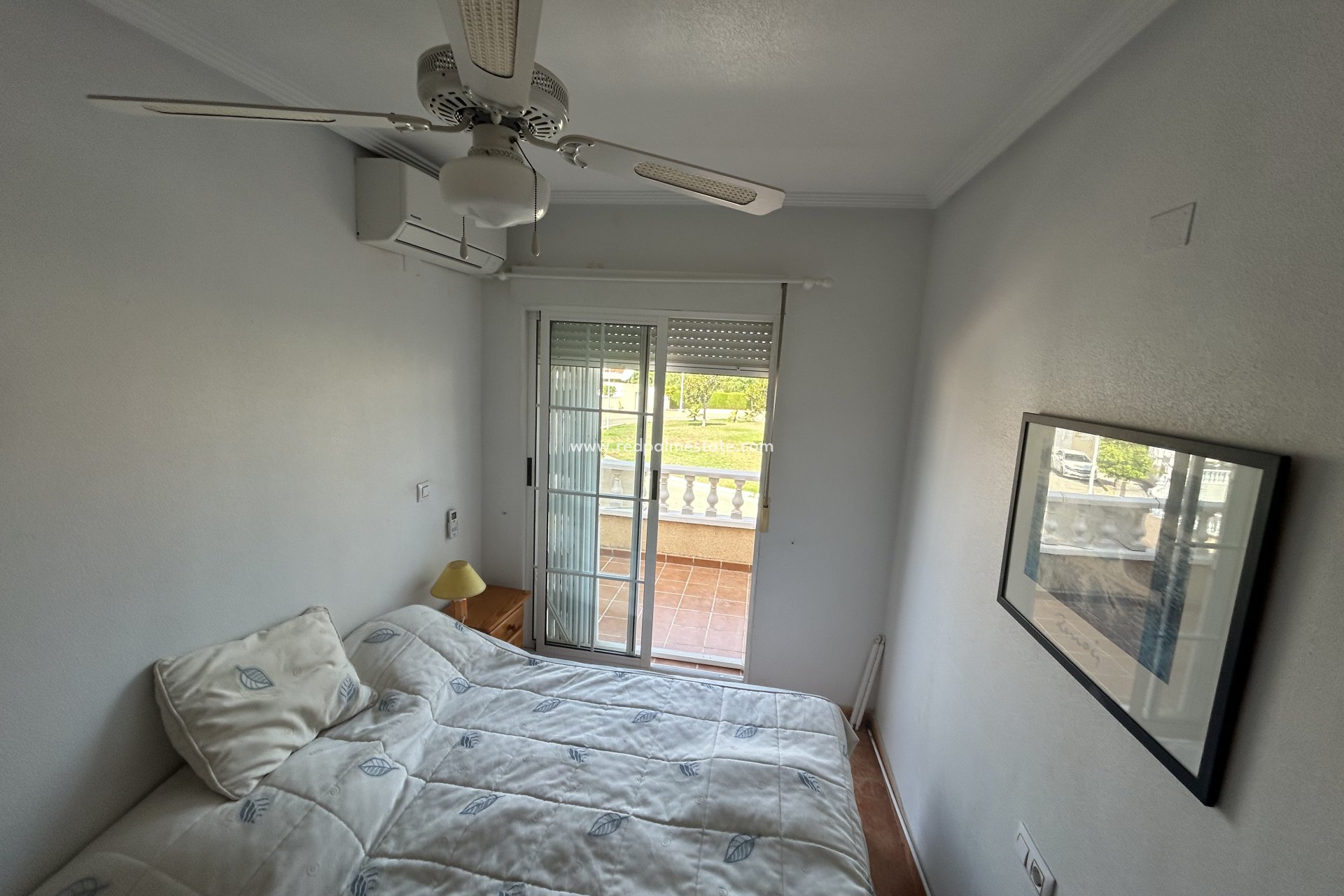 Återförsäljning - Radhus -
Torrevieja