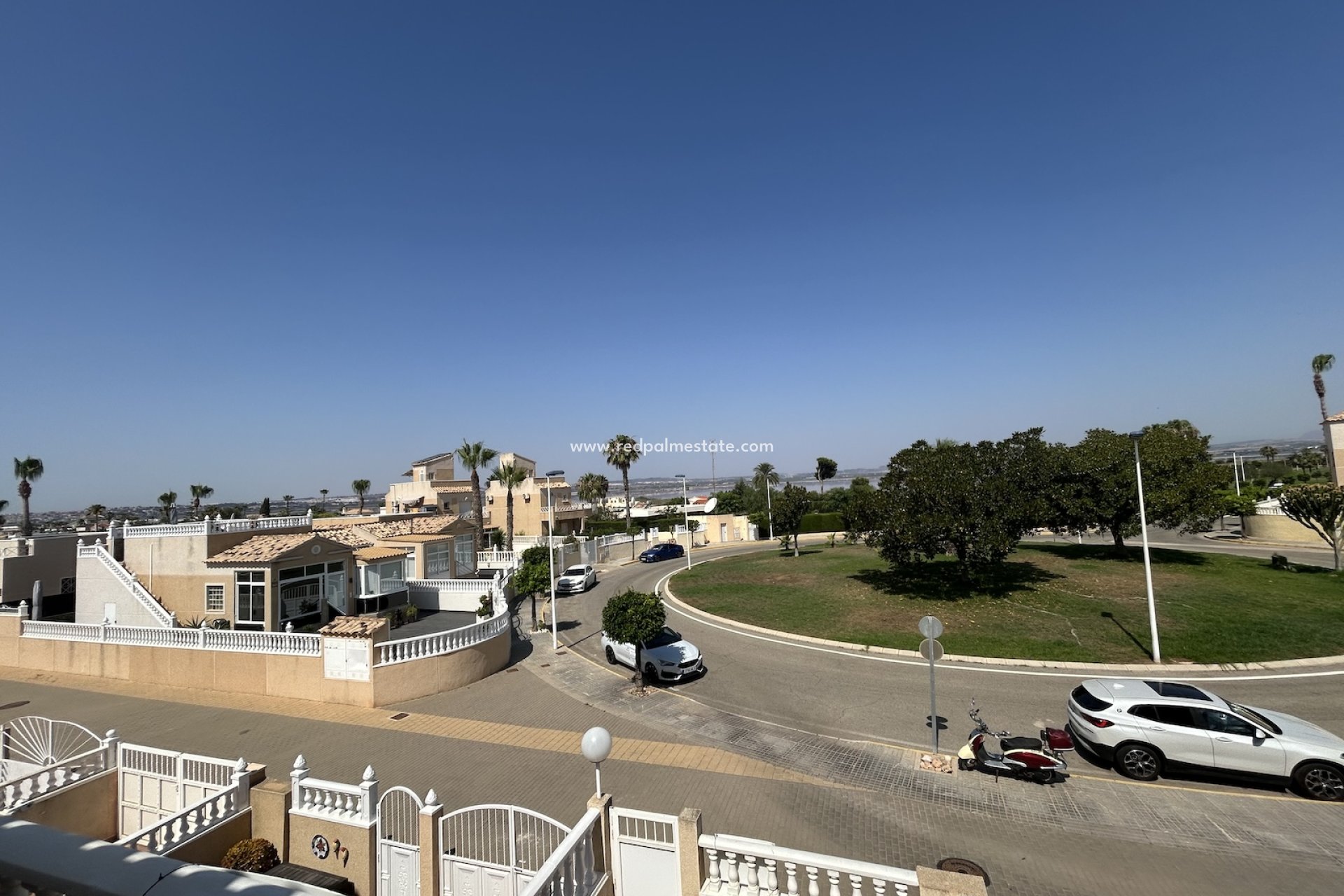 Återförsäljning - Radhus -
Torrevieja