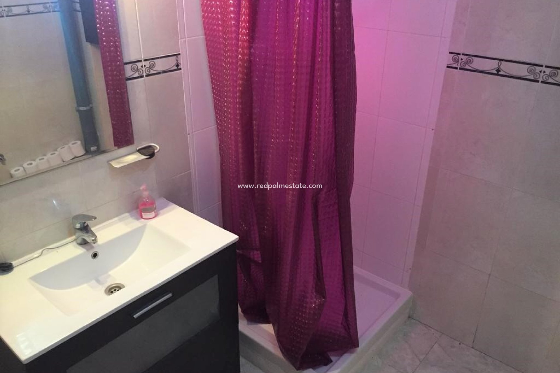 Återförsäljning - Radhus -
Torrevieja