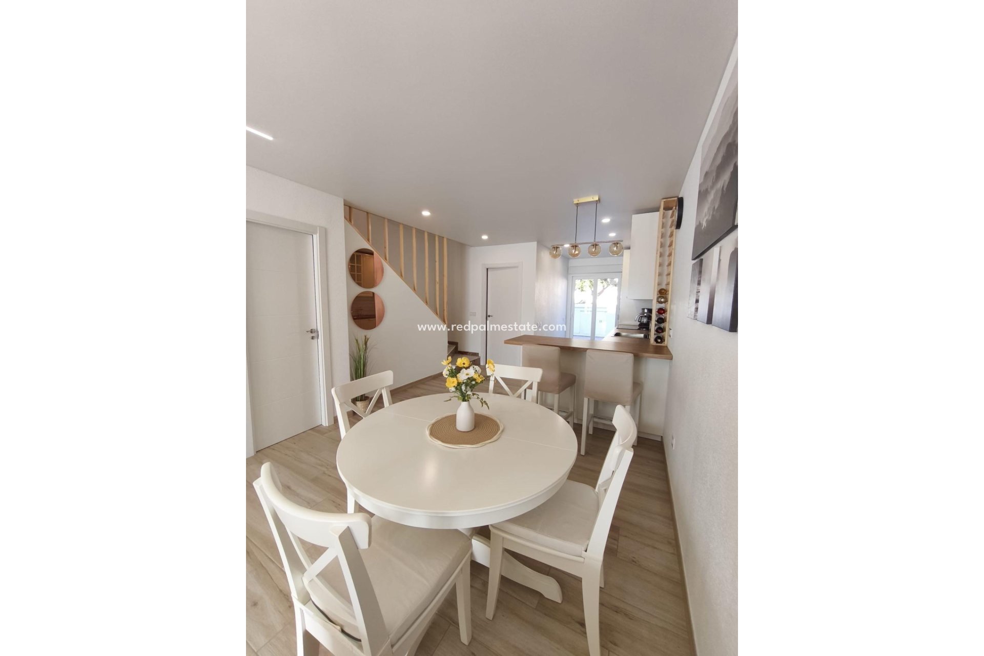 Återförsäljning - Radhus -
Torrevieja