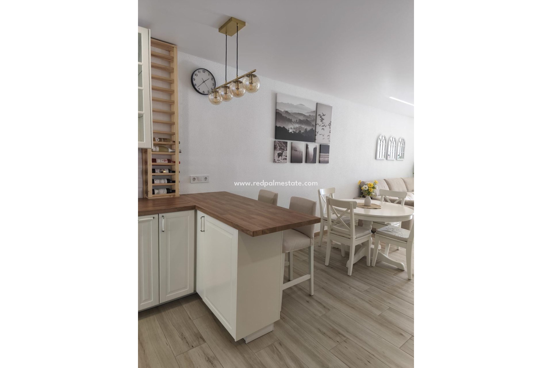 Återförsäljning - Radhus -
Torrevieja