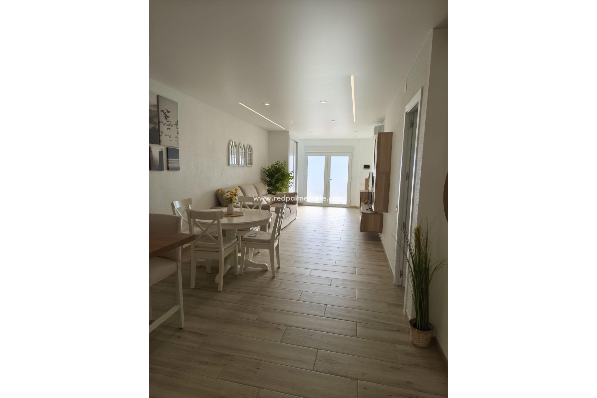 Återförsäljning - Radhus -
Torrevieja