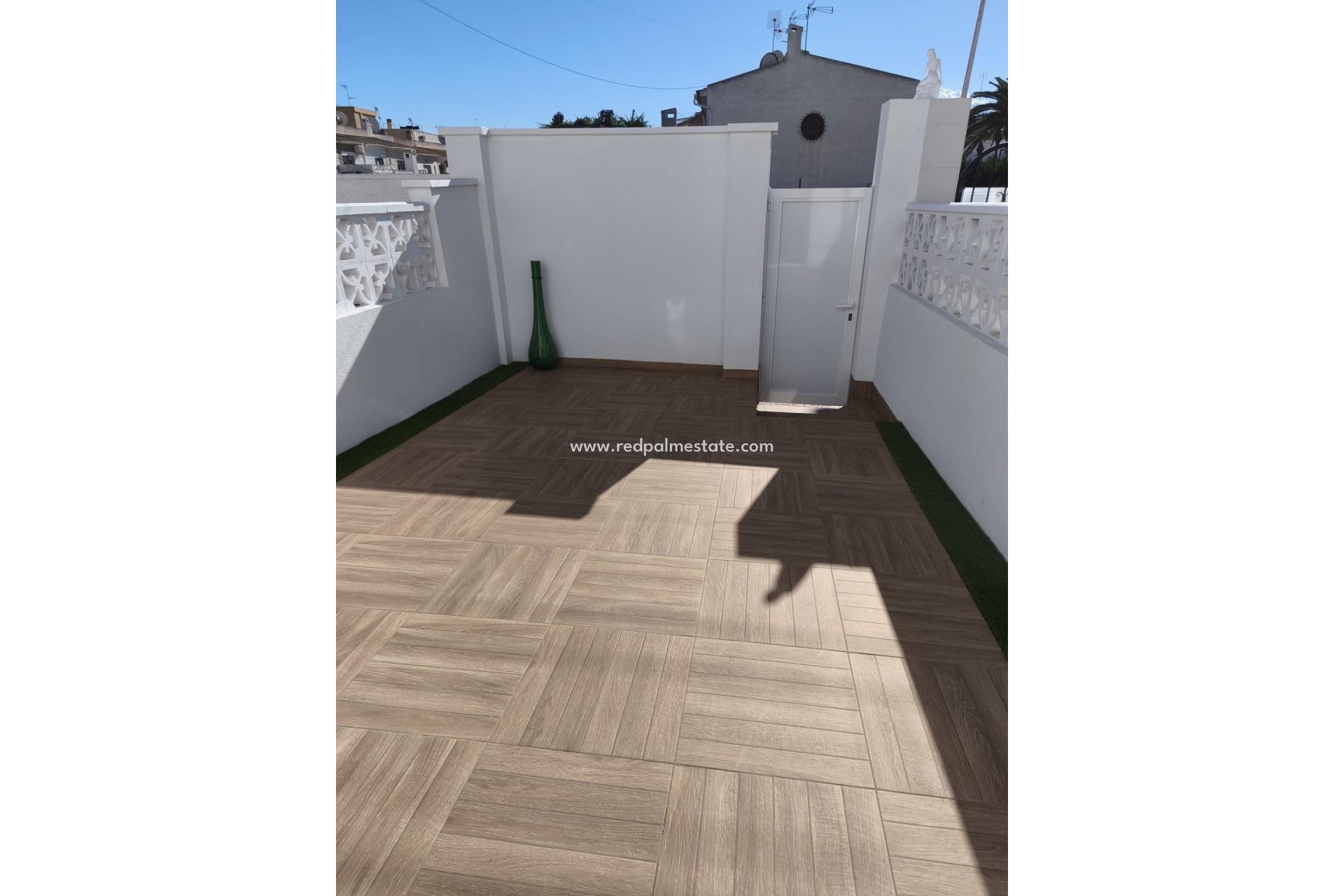 Återförsäljning - Radhus -
Torrevieja