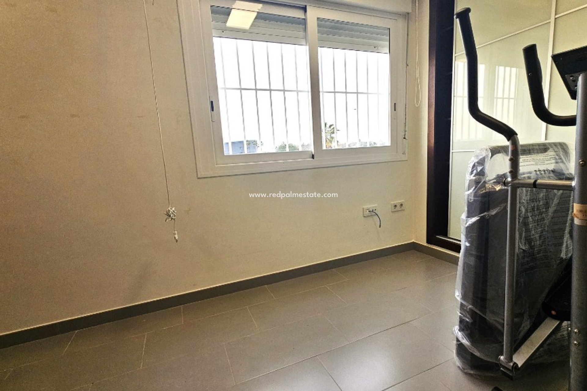 Återförsäljning - Radhus -
Torrevieja