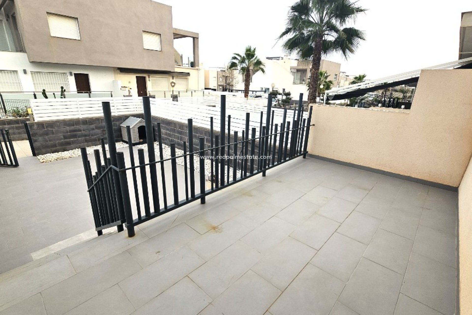 Återförsäljning - Radhus -
Torrevieja