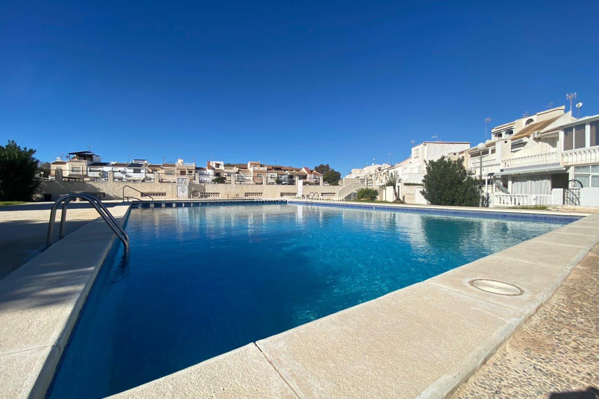 Återförsäljning - Radhus -
Torrevieja