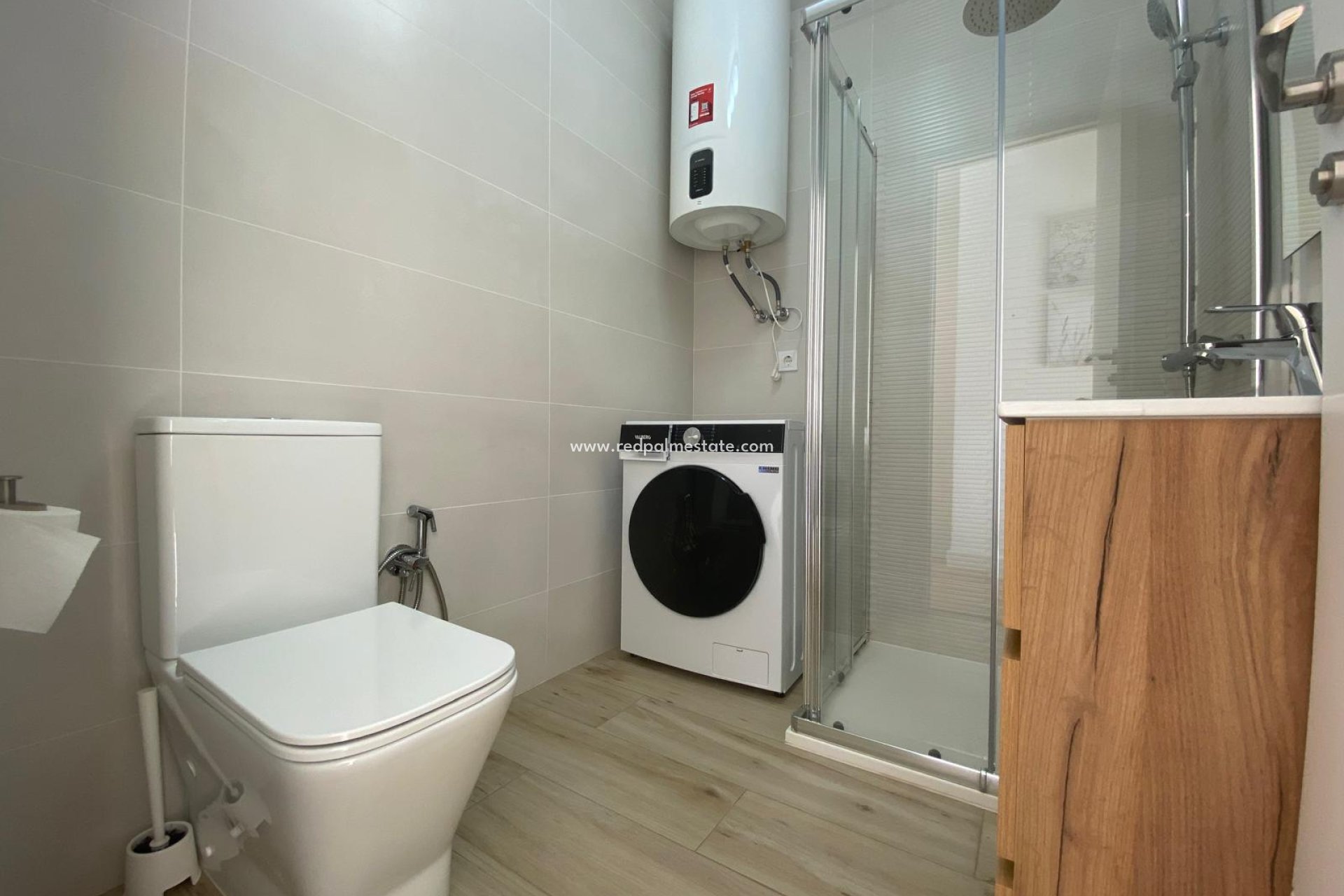 Återförsäljning - Radhus -
Torrevieja