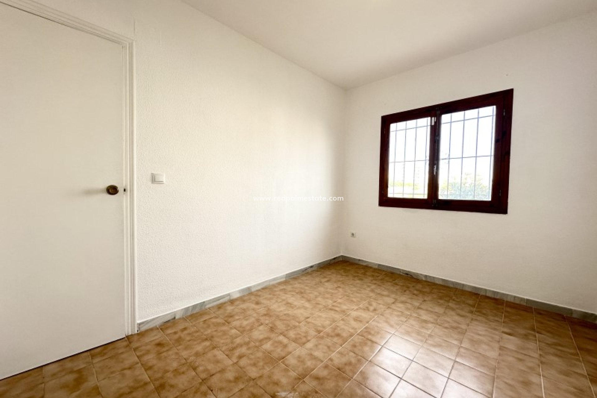 Återförsäljning - Radhus -
Torrevieja