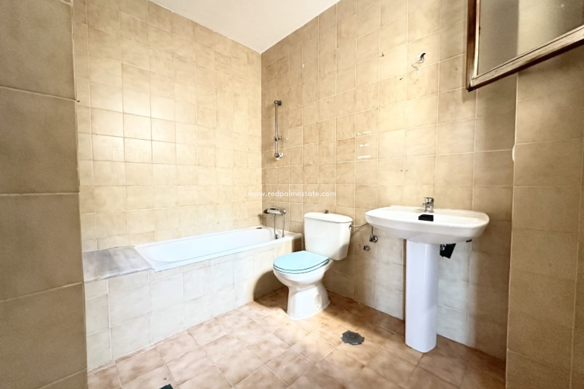 Återförsäljning - Radhus -
Torrevieja