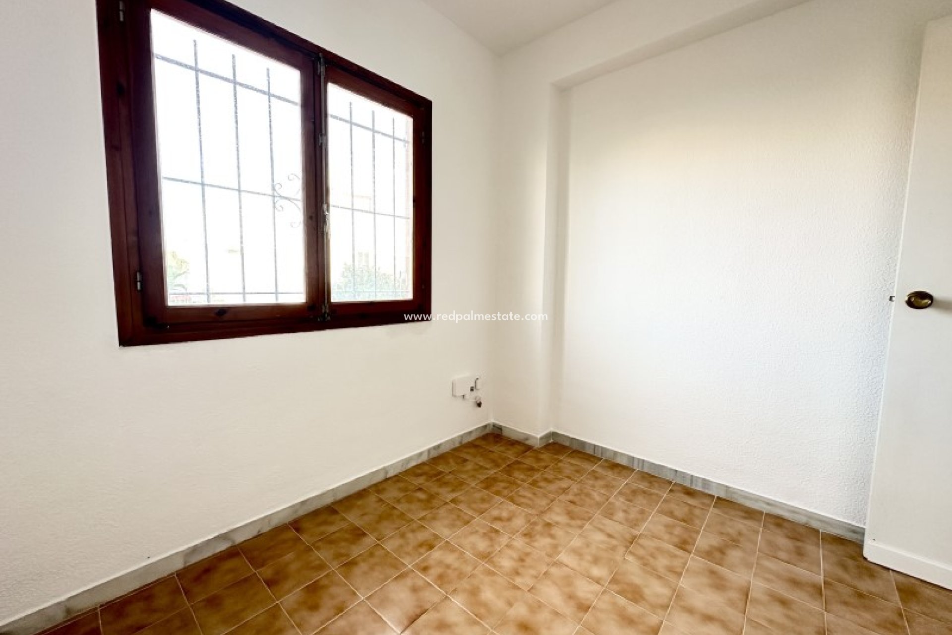 Återförsäljning - Radhus -
Torrevieja