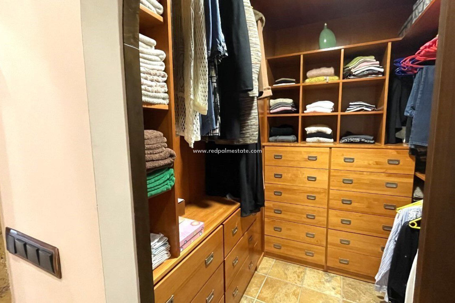 Återförsäljning - Radhus -
Torrevieja