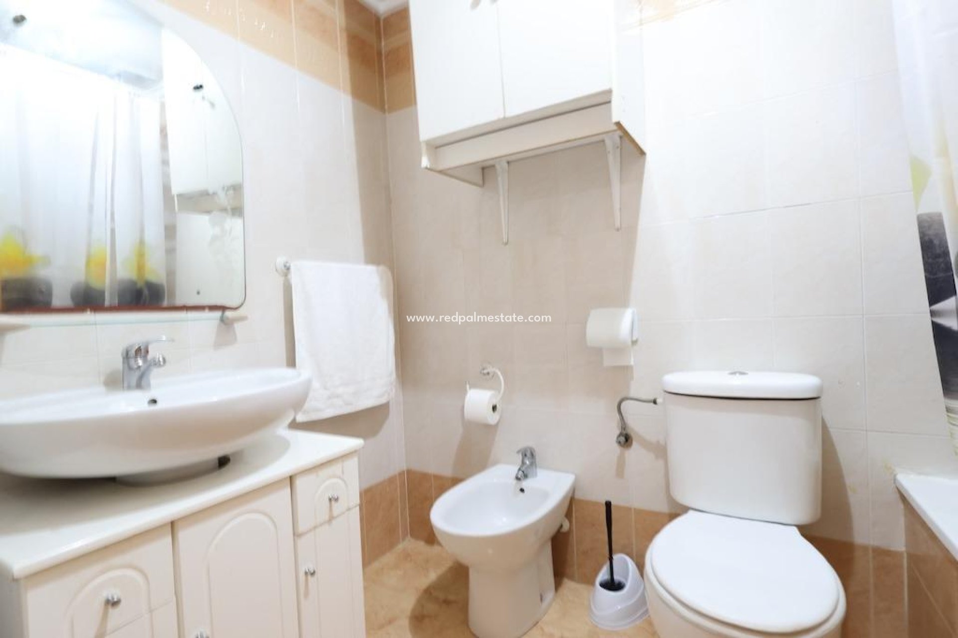 Återförsäljning - Radhus -
Torrevieja