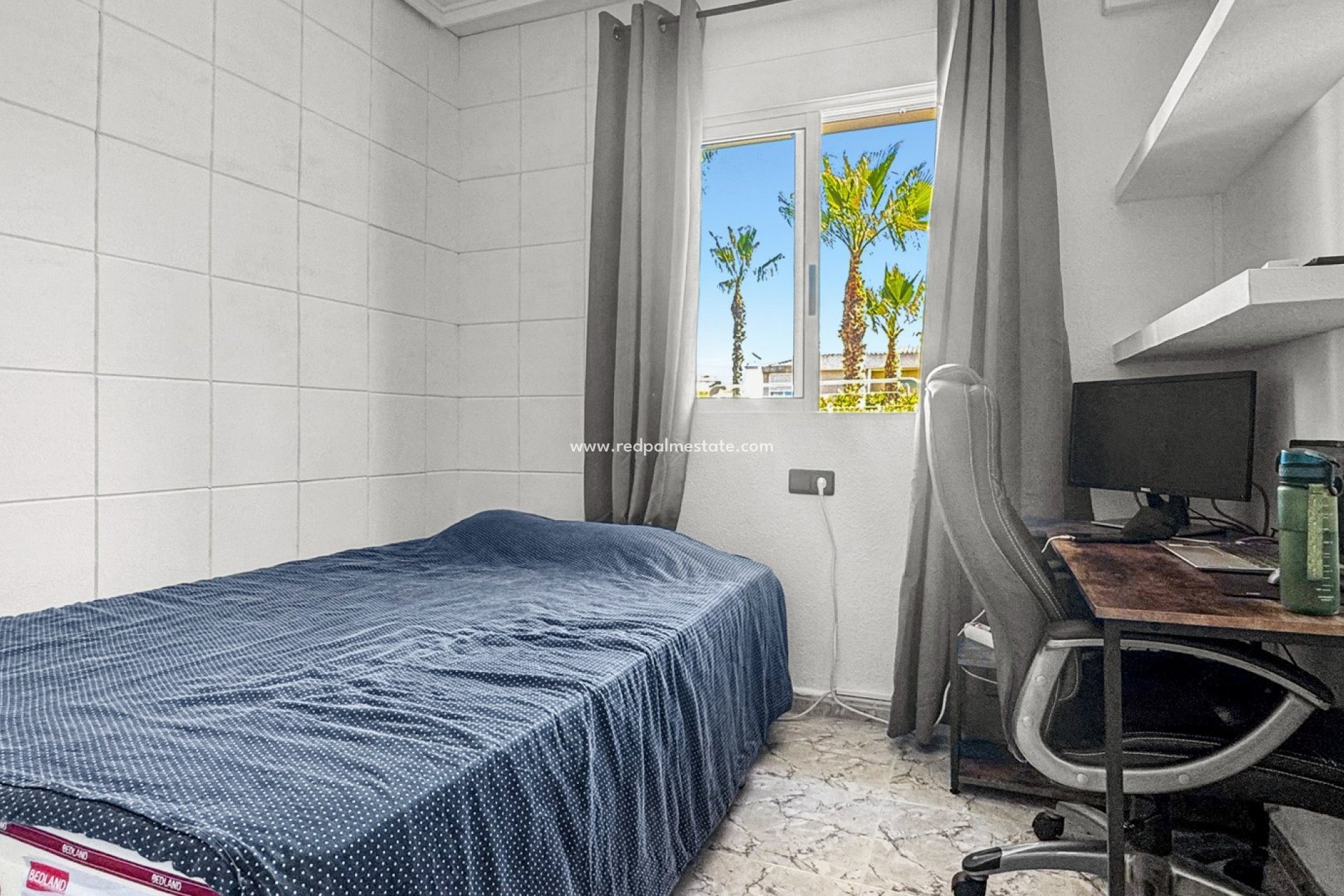 Återförsäljning - Radhus -
Torrevieja