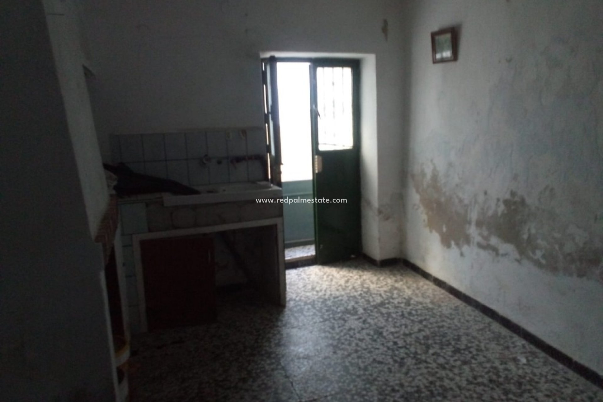 Återförsäljning - Radhus -
Yunquera