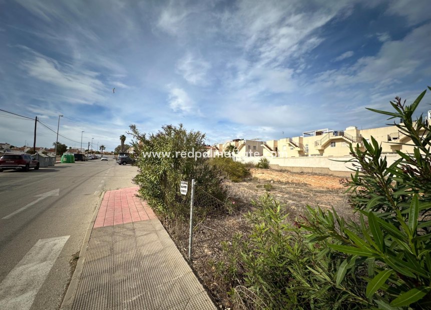 Återförsäljning - Stadsbyggnadstomt -
Orihuela Costa - Playa Flamenca