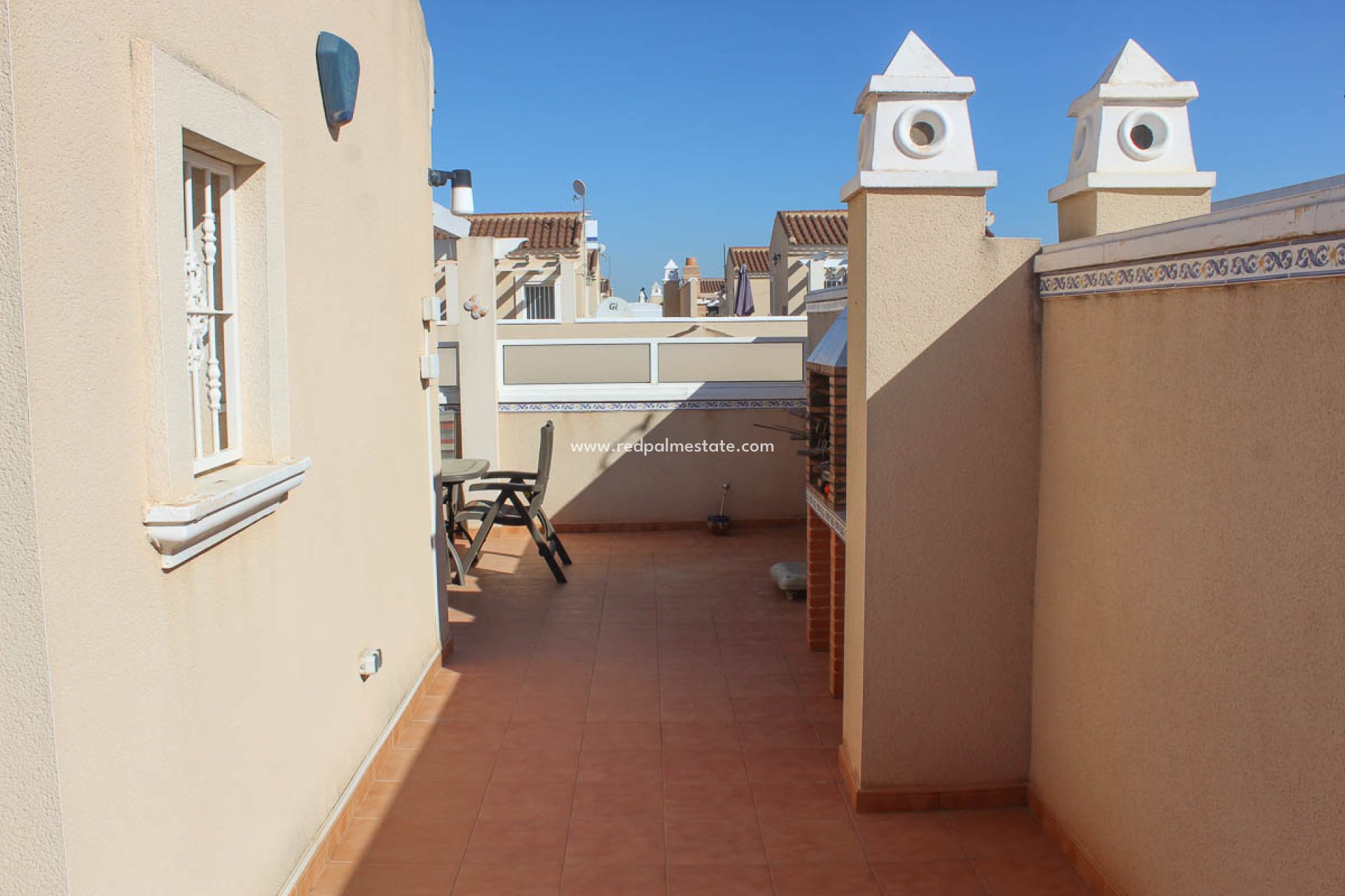 Återförsäljning - Stadshus -
Ciudad quesada - Costa Blanca