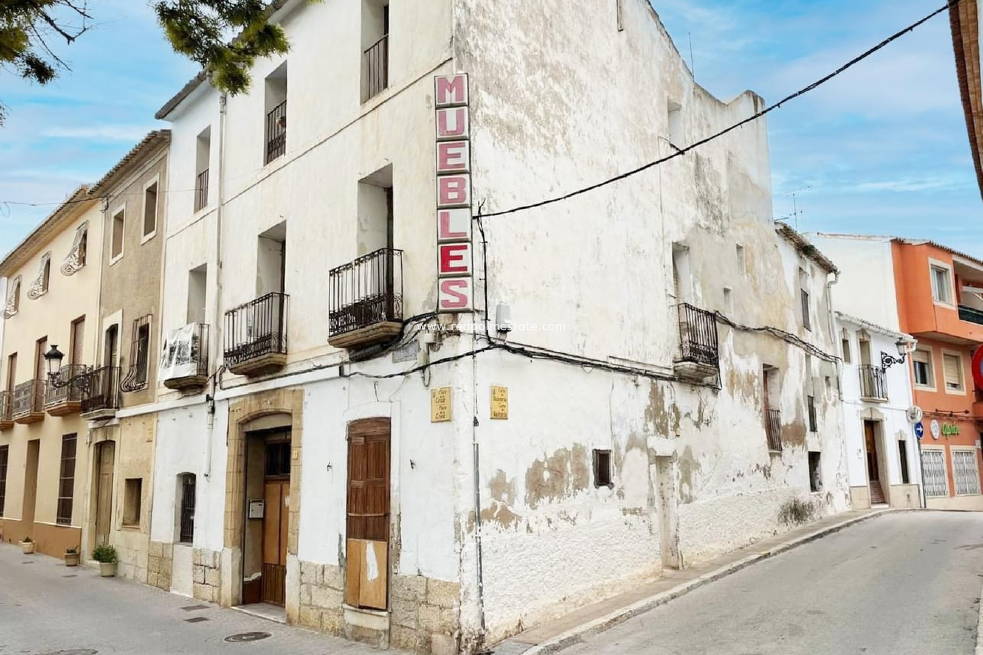 Återförsäljning - Stadshus -
Costa Blanca - Inland