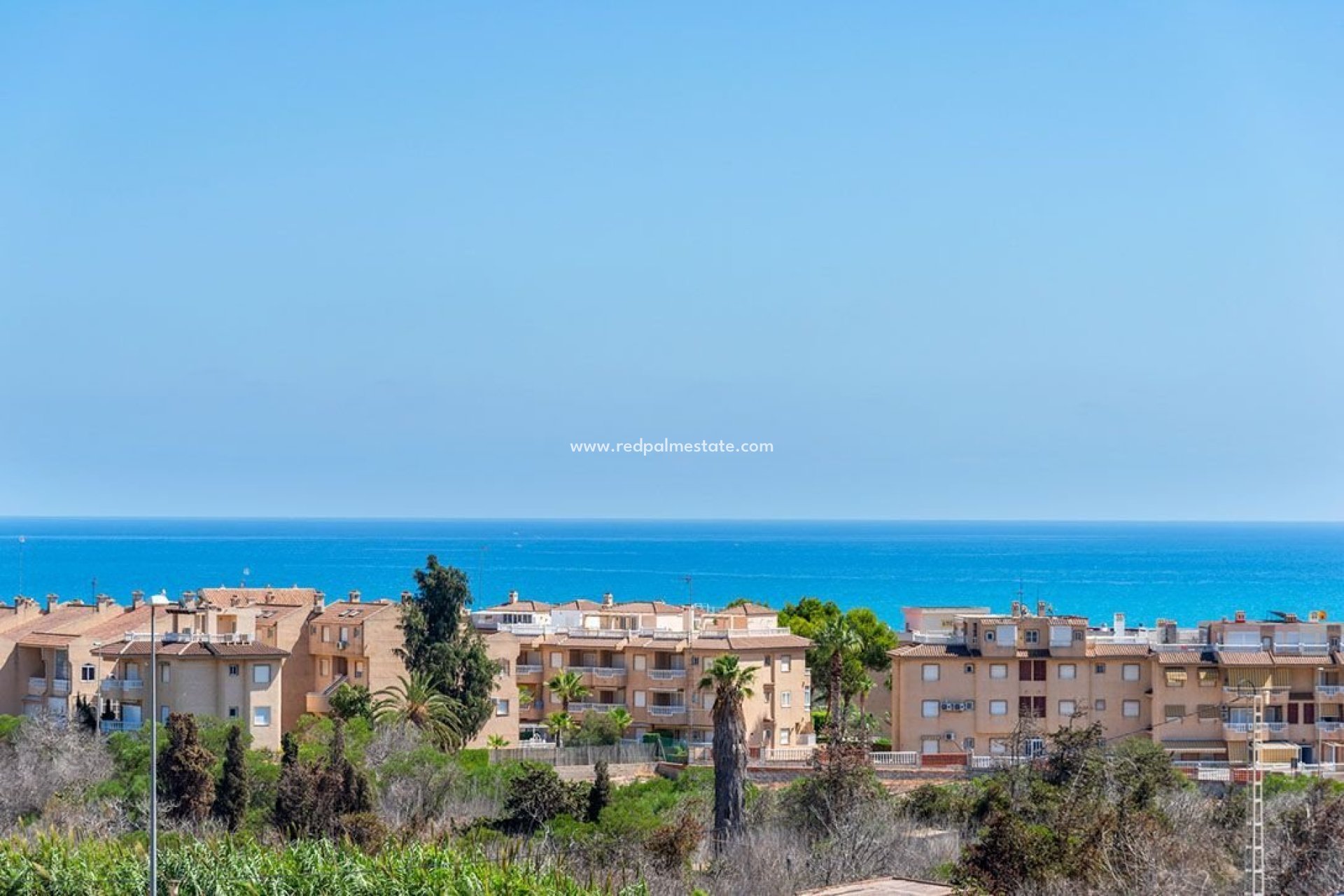 Återförsäljning - Stadshus -
Guardamar del Segura - Costa Blanca