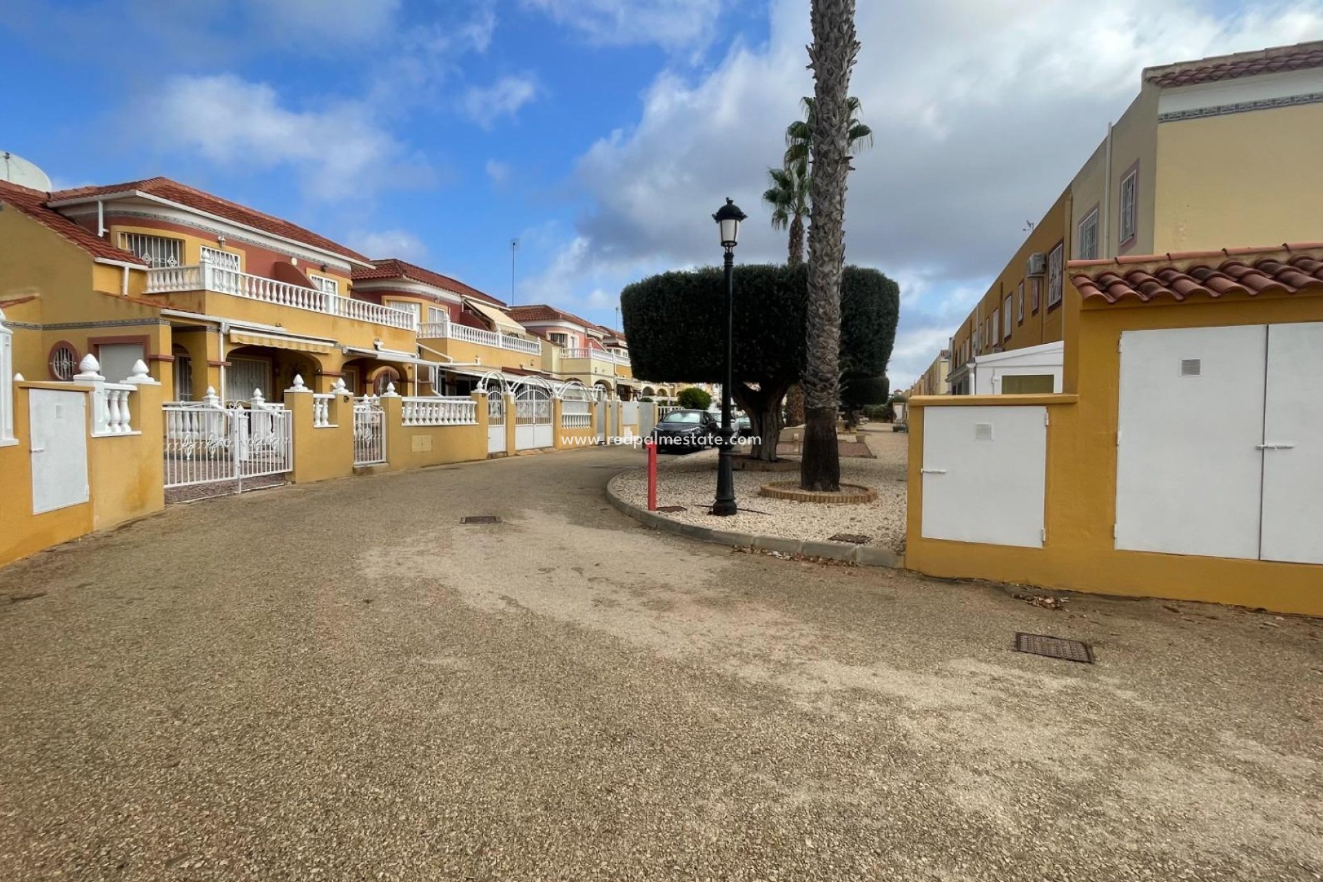 Återförsäljning - Stadshus -
Orihuela Costa - Lomas de Cabo Roig