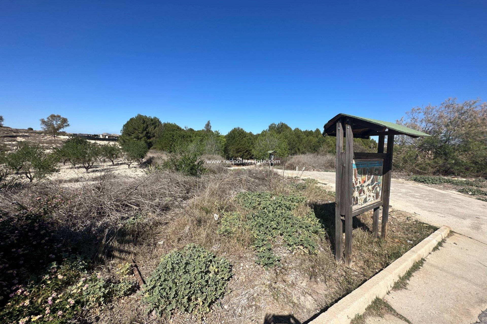 Återförsäljning - Stadshus -
Torremendo - Costa Blanca