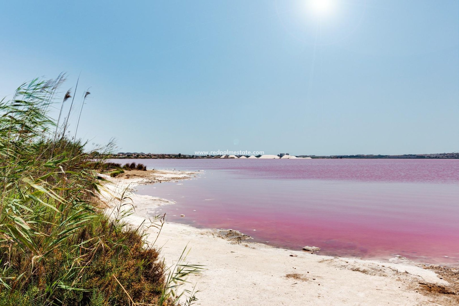 Återförsäljning - Stadshus -
Torrevieja - La Siesta - El Salado -  Torreta