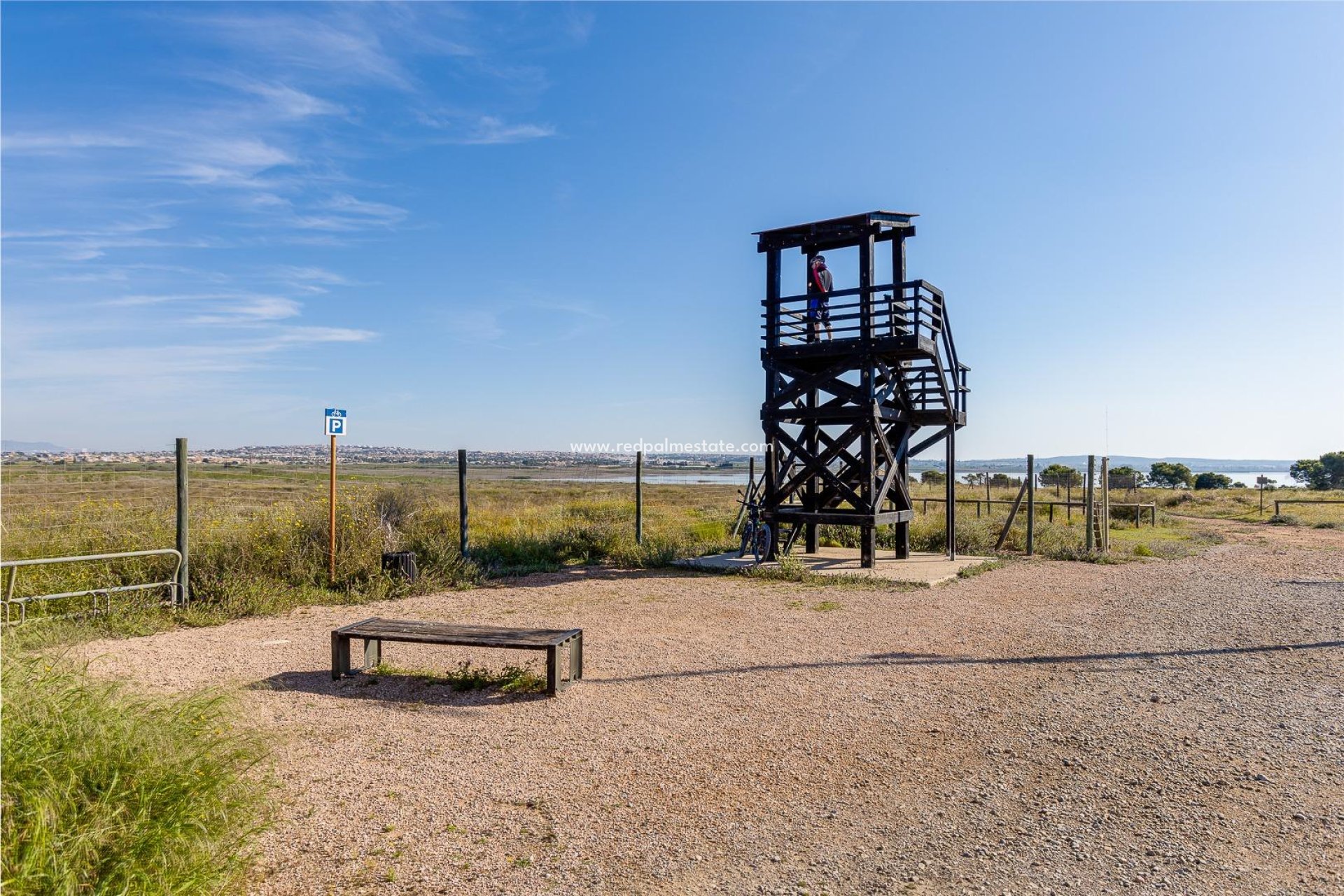 Återförsäljning - Stadshus -
Torrevieja - La Siesta - El Salado -  Torreta