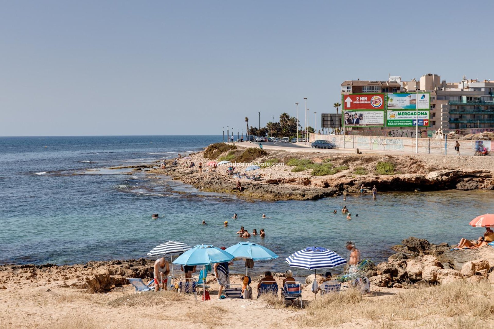 Återförsäljning - Stadshus -
Torrevieja - Parque las naciones