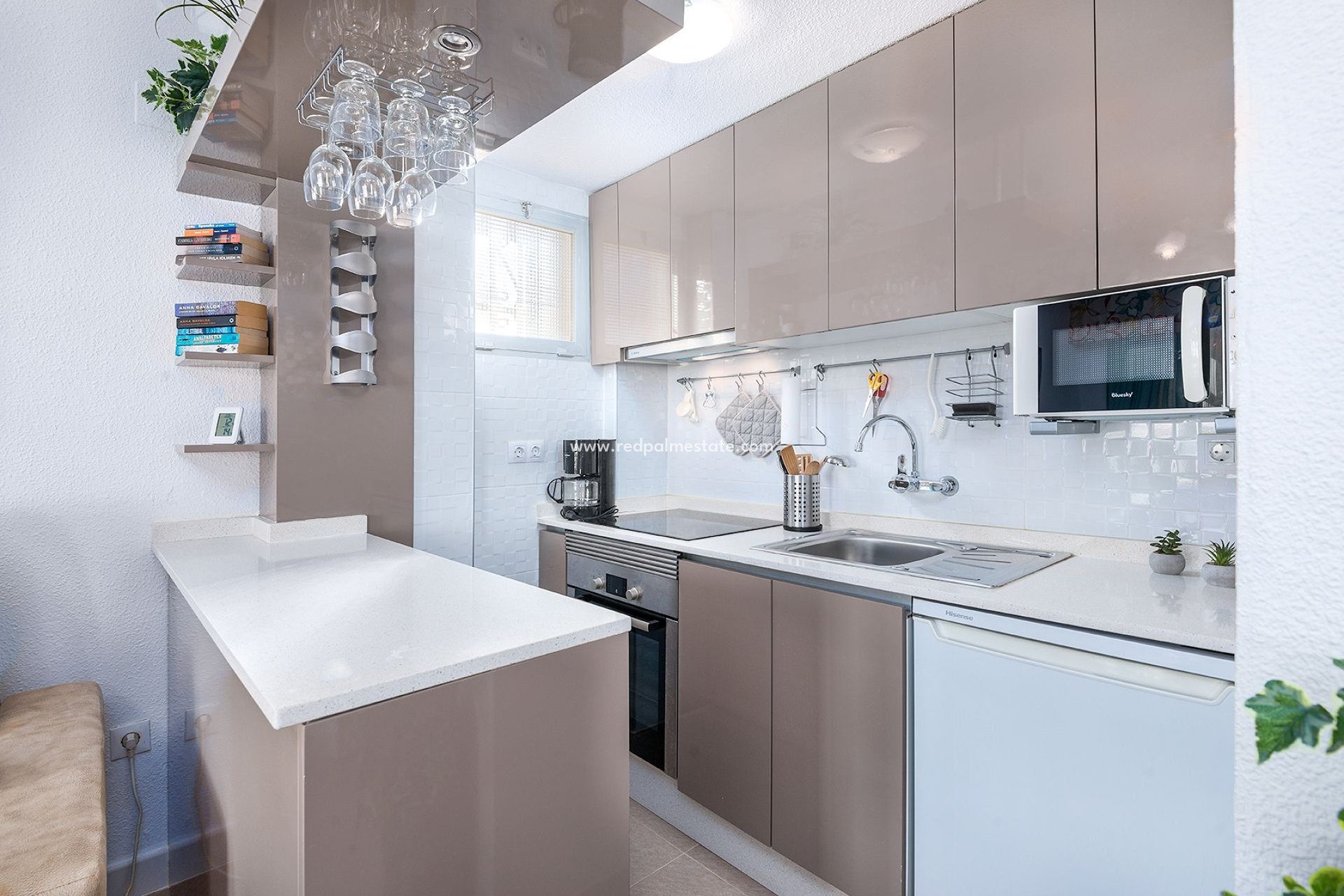 Återförsäljning - Studio Apartment -
Torrevieja