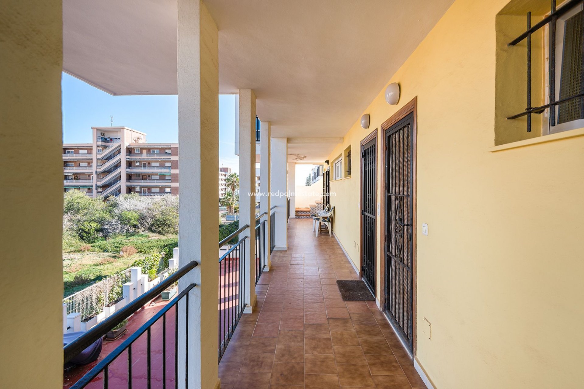 Återförsäljning - Studio Apartment -
Torrevieja