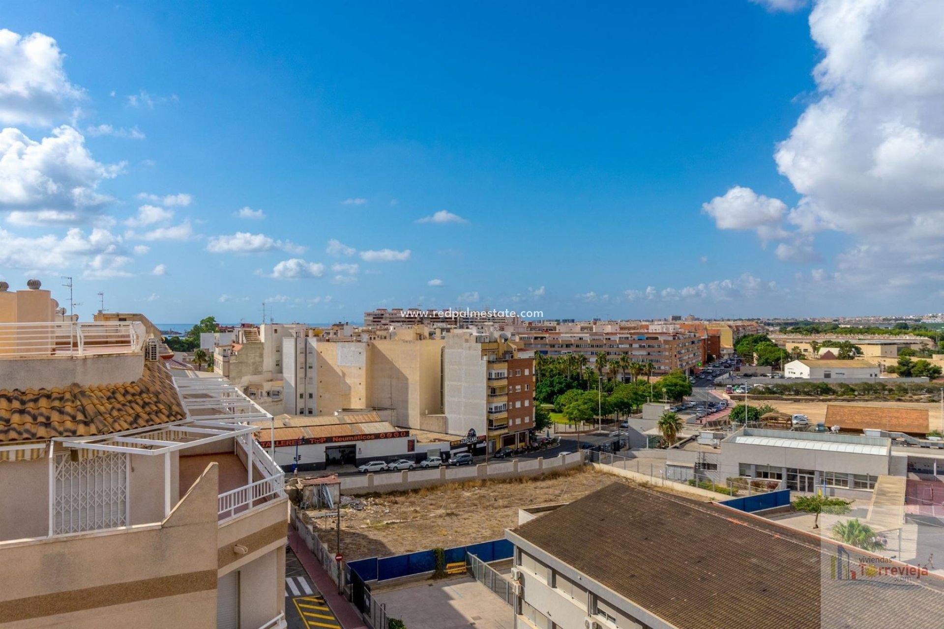 Återförsäljning - Takvåning -
Torrevieja - Centro