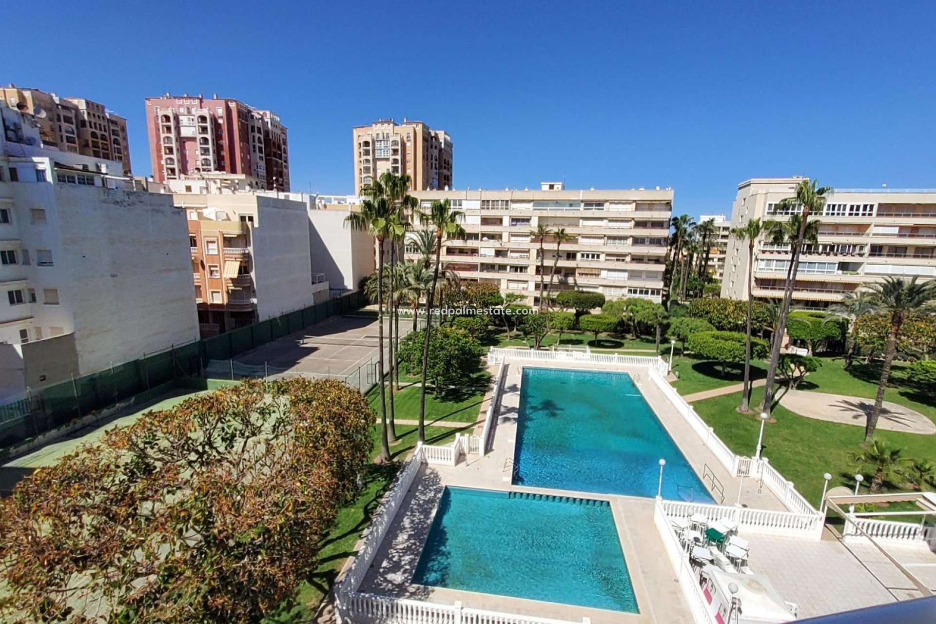 Återförsäljning - Takvåning -
Torrevieja - Playa de los Locos