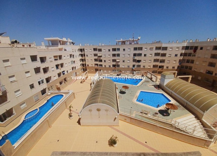 Återförsäljning - Takvåning -
Torrevieja - Playa de los locos