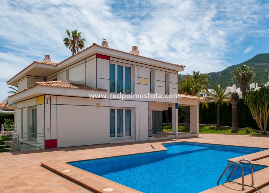 Återförsäljning - Villa -
Albir - Costa Blanca