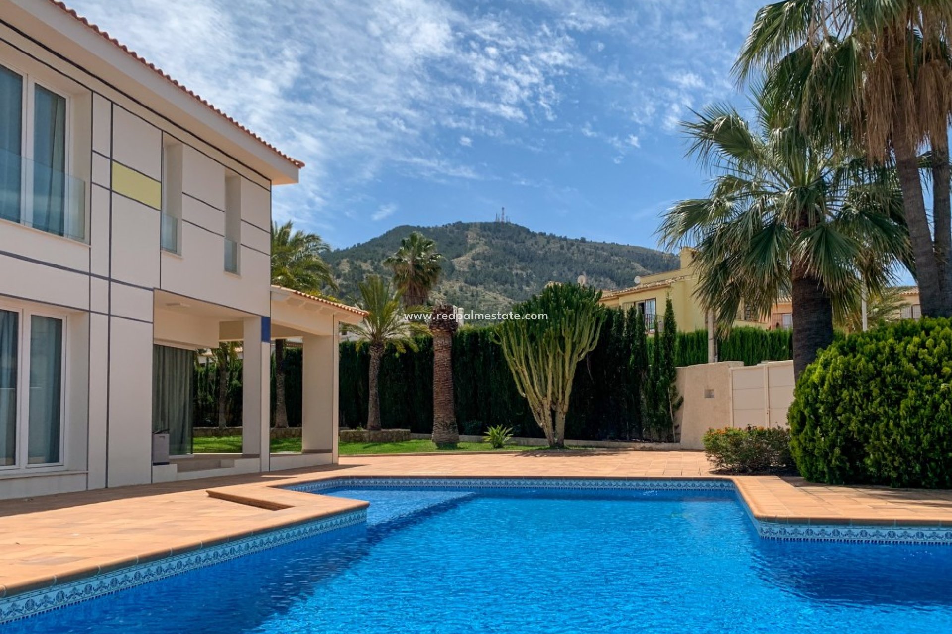 Återförsäljning - Villa -
Albir - Costa Blanca