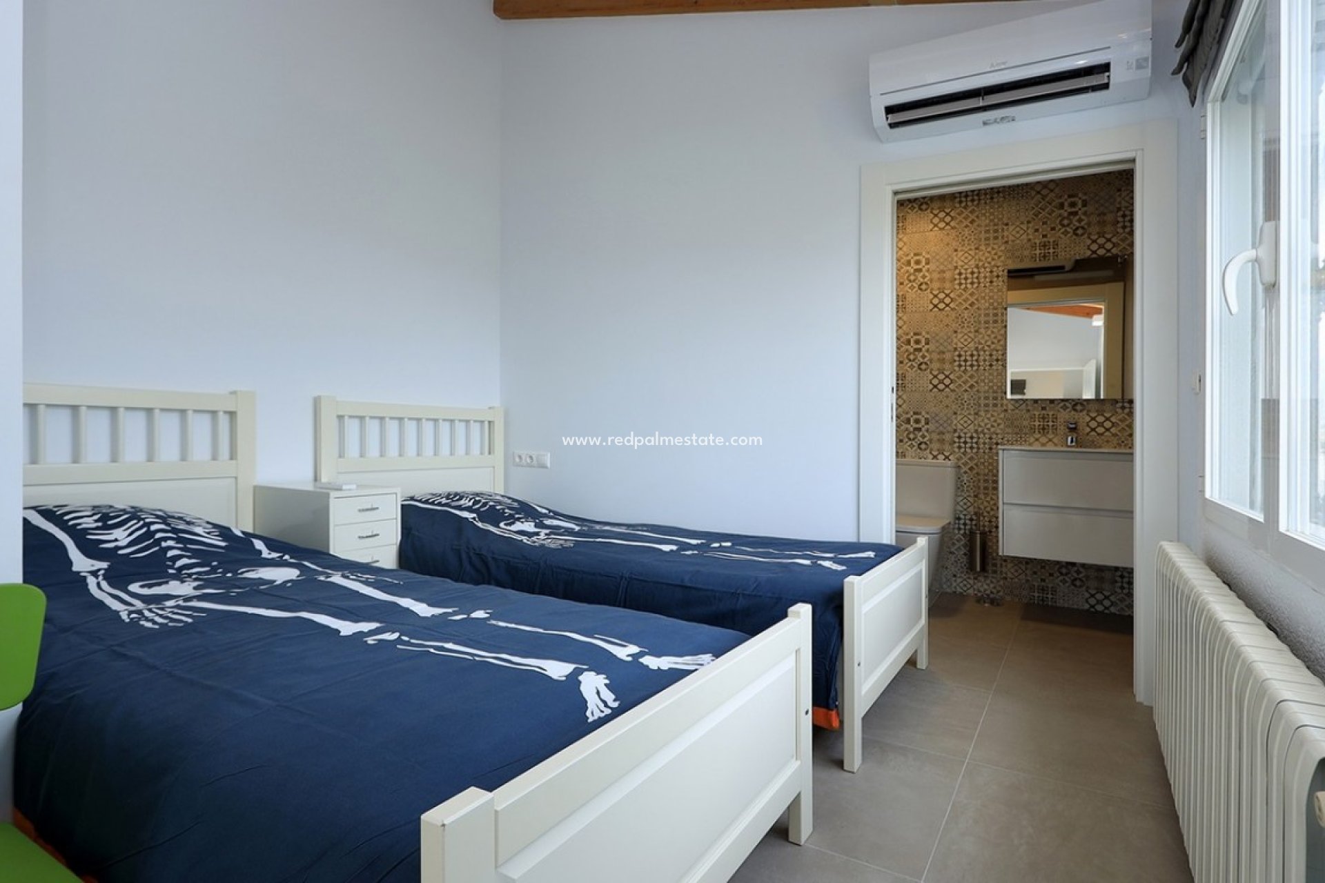 Återförsäljning - Villa -
Albir - Costa Blanca