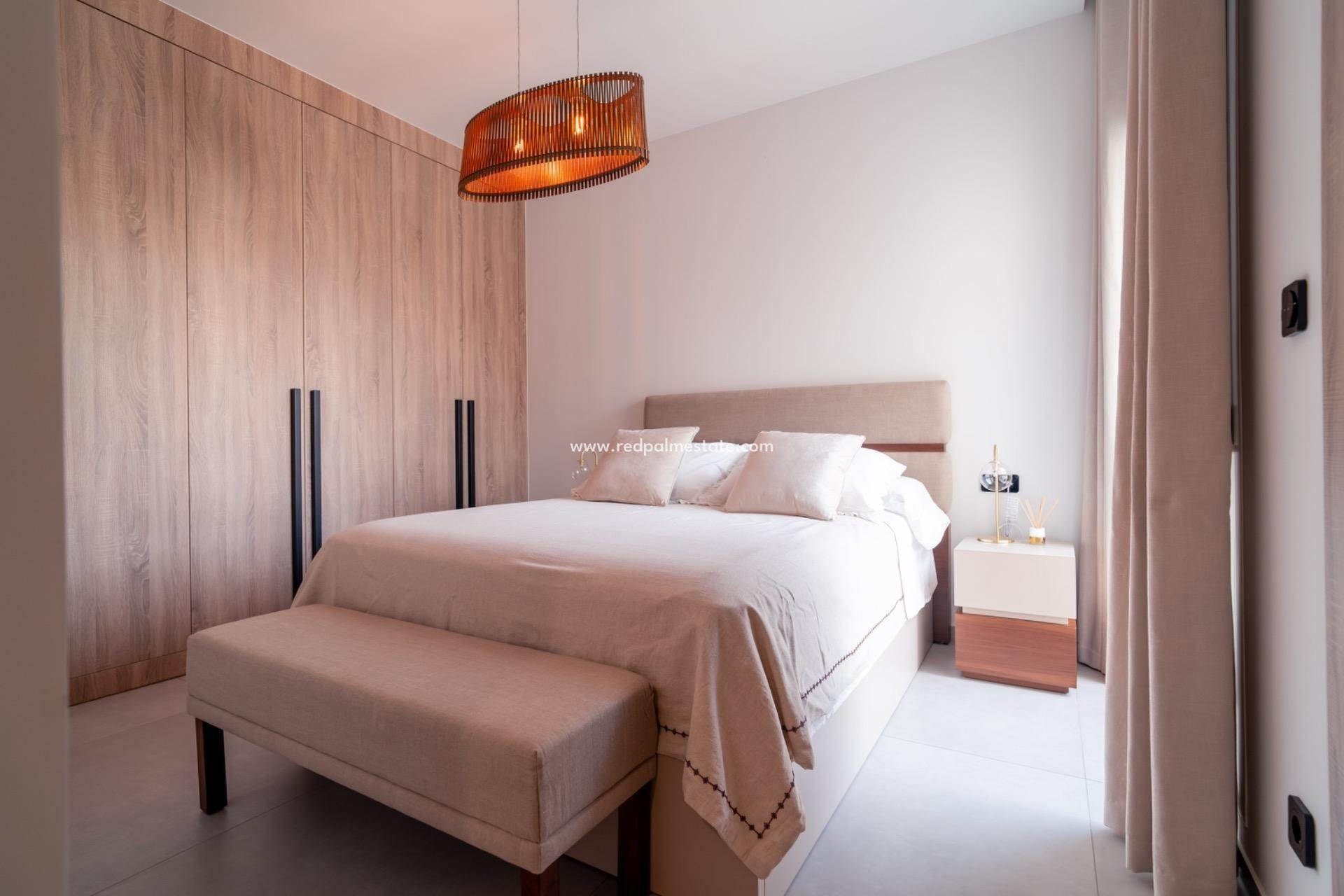 Återförsäljning - Villa -
Algorfa - Comunidad valenciana