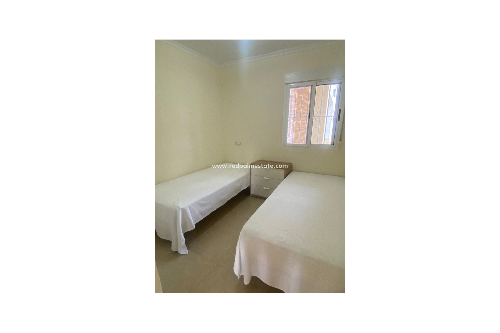 Återförsäljning - Villa -
Algorfa - Inland