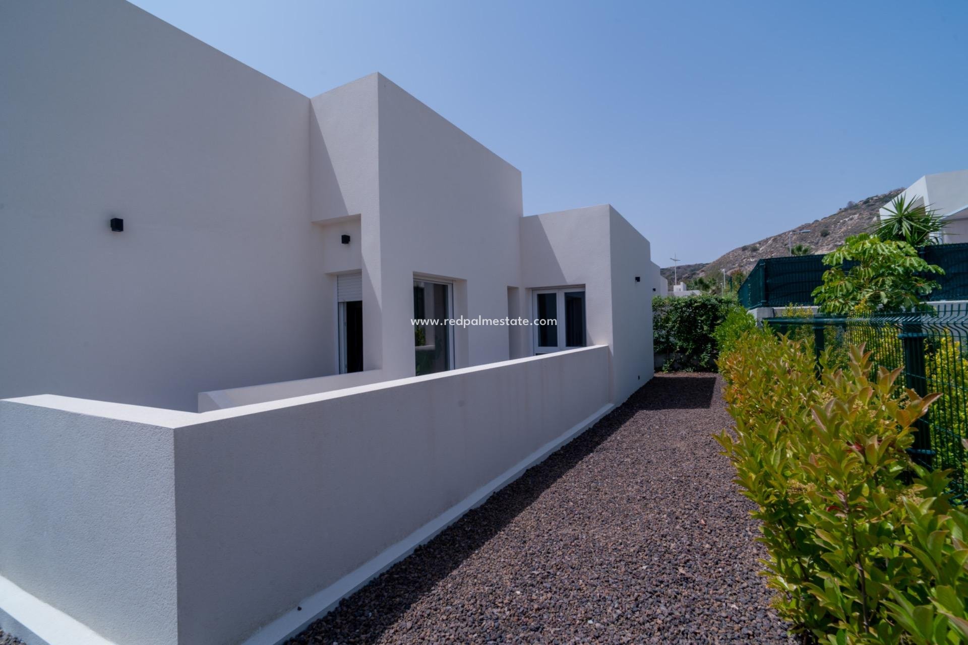 Återförsäljning - Villa -
Algorfa - La Finca Golf