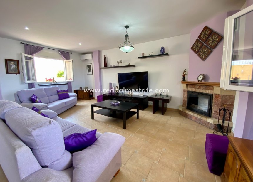 Återförsäljning - Villa -
Algorfa - Lomas De La Juliana