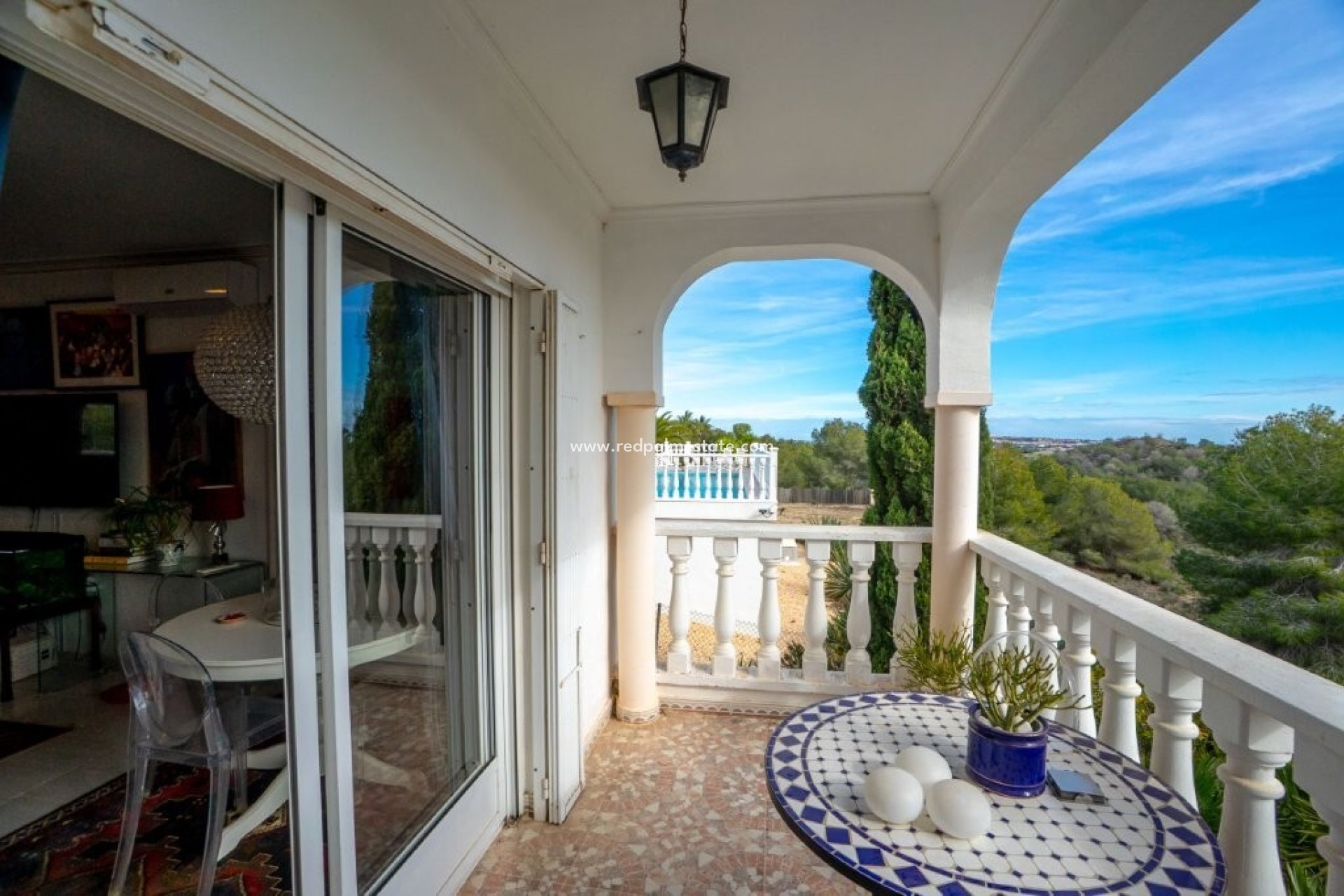 Återförsäljning - Villa -
Algorfa - Montemar