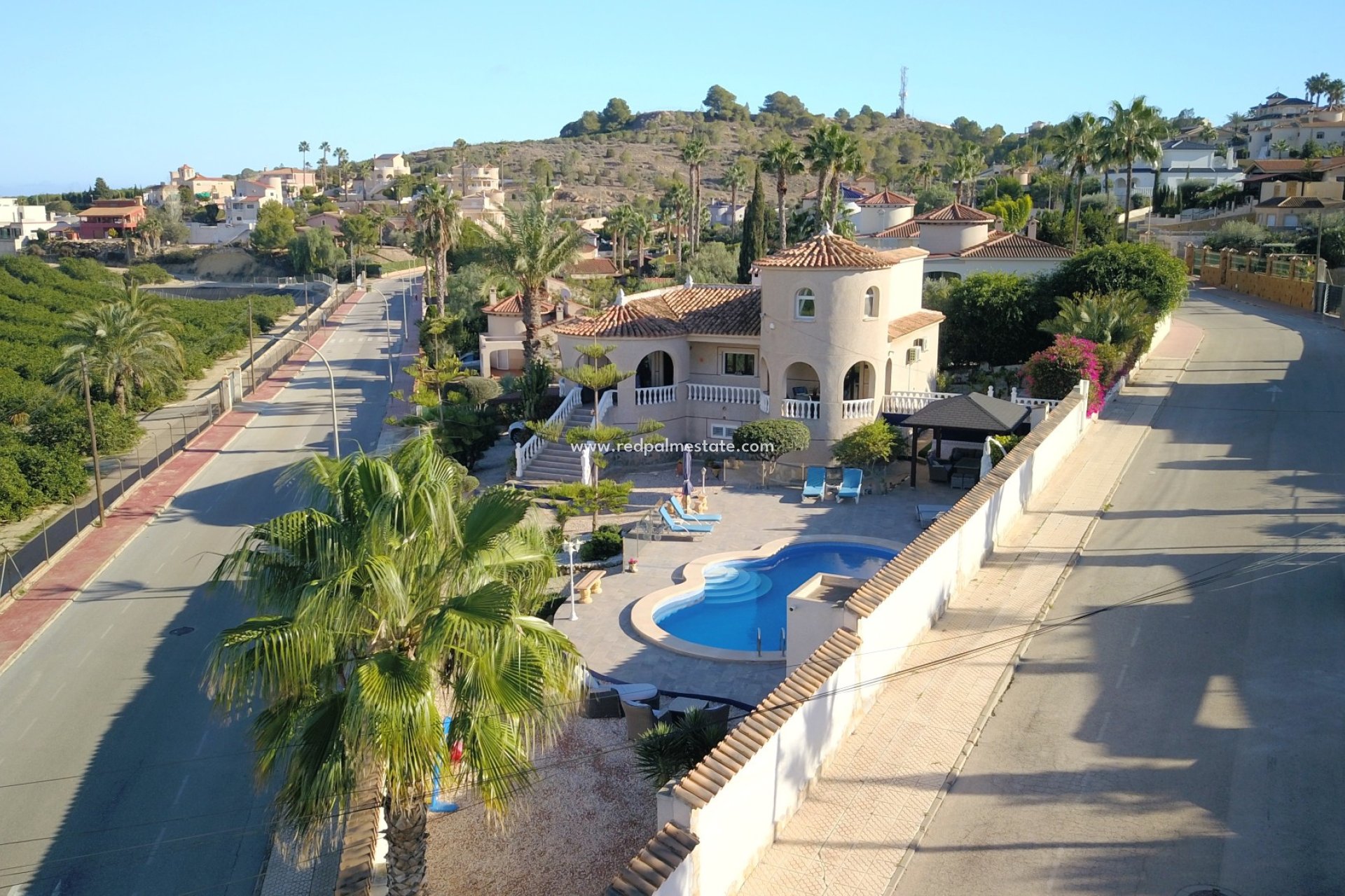 Återförsäljning - Villa -
Algorfa