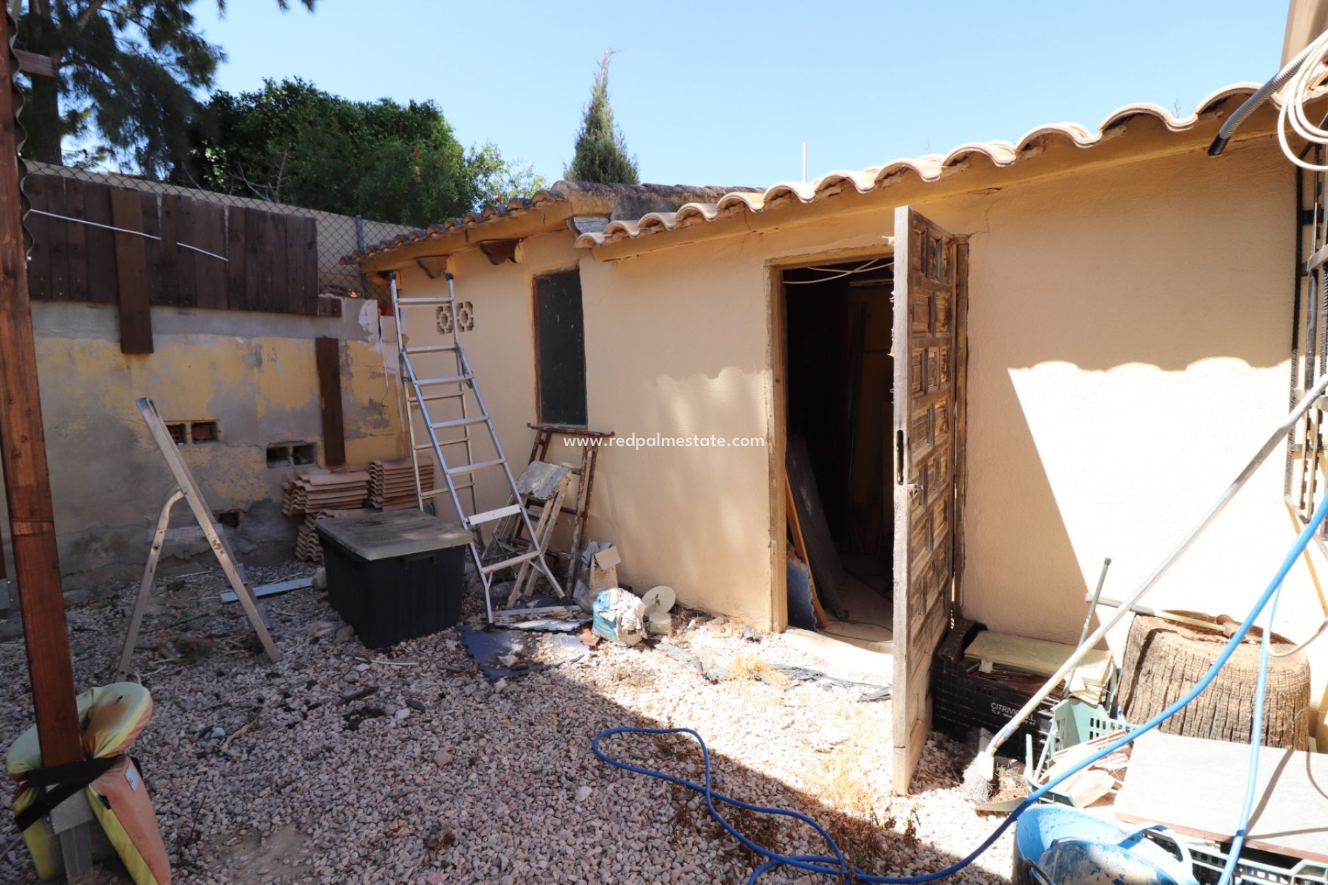 Återförsäljning - Villa -
Algorfa