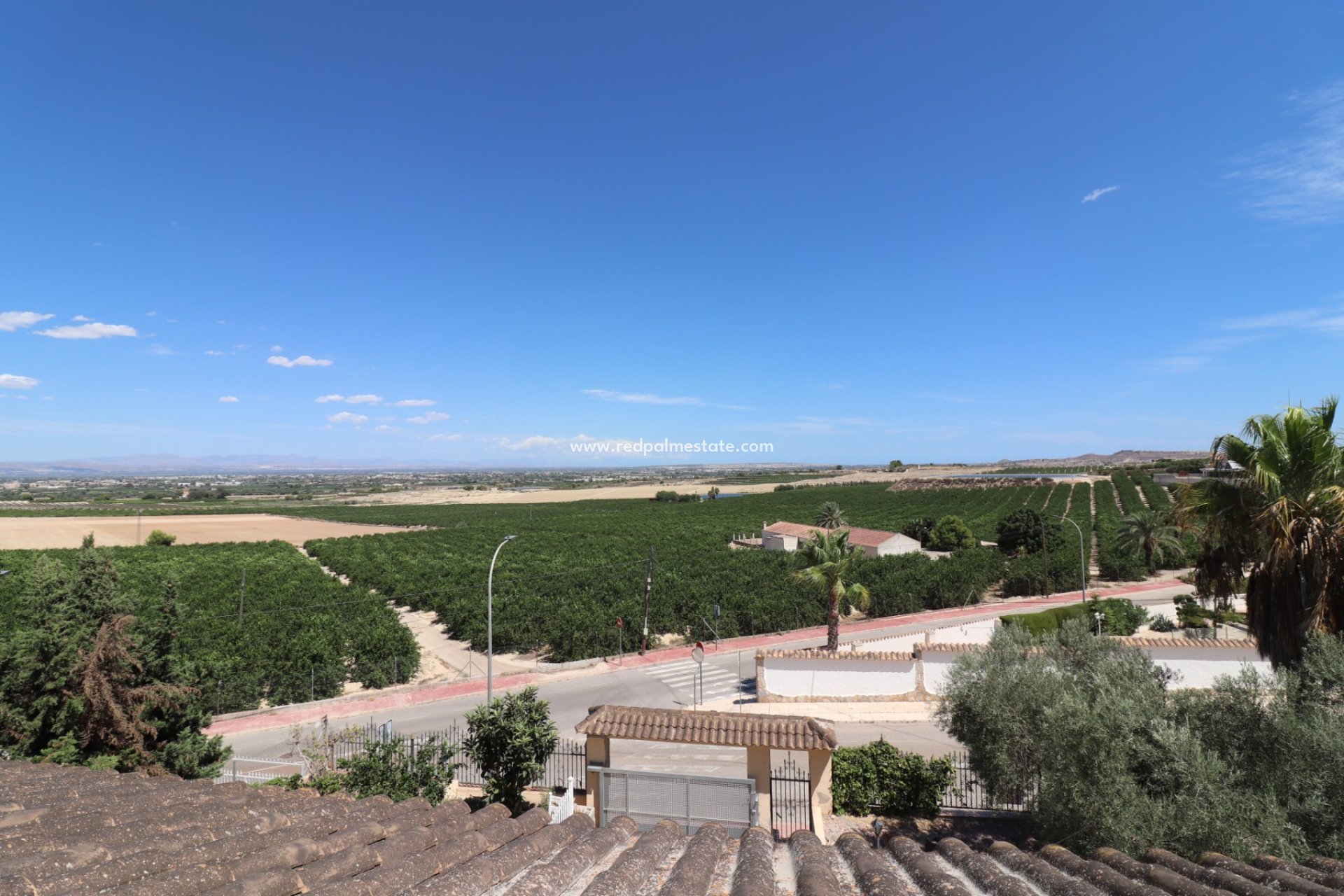 Återförsäljning - Villa -
Algorfa