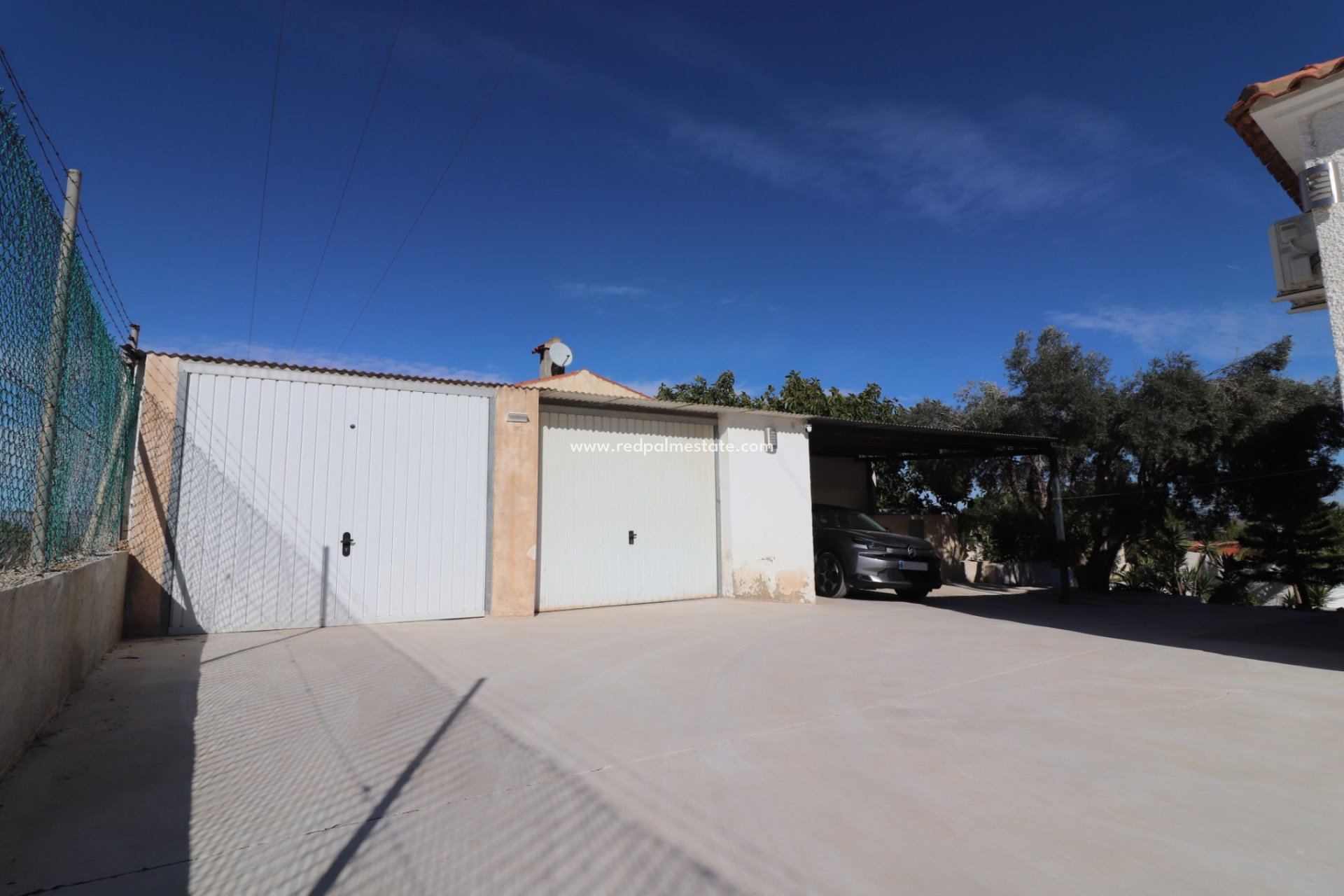 Återförsäljning - Villa -
Algorfa