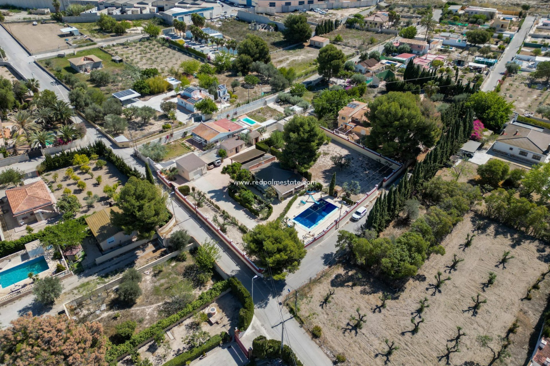 Återförsäljning - Villa -
Alicante - Costa Blanca