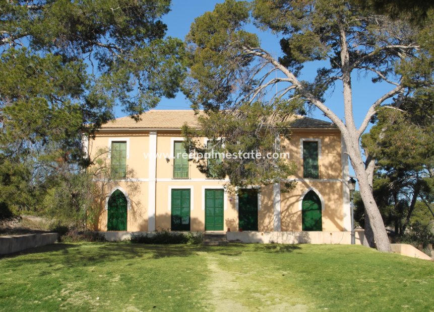 Återförsäljning - Villa -
Alicante - Costa Blanca