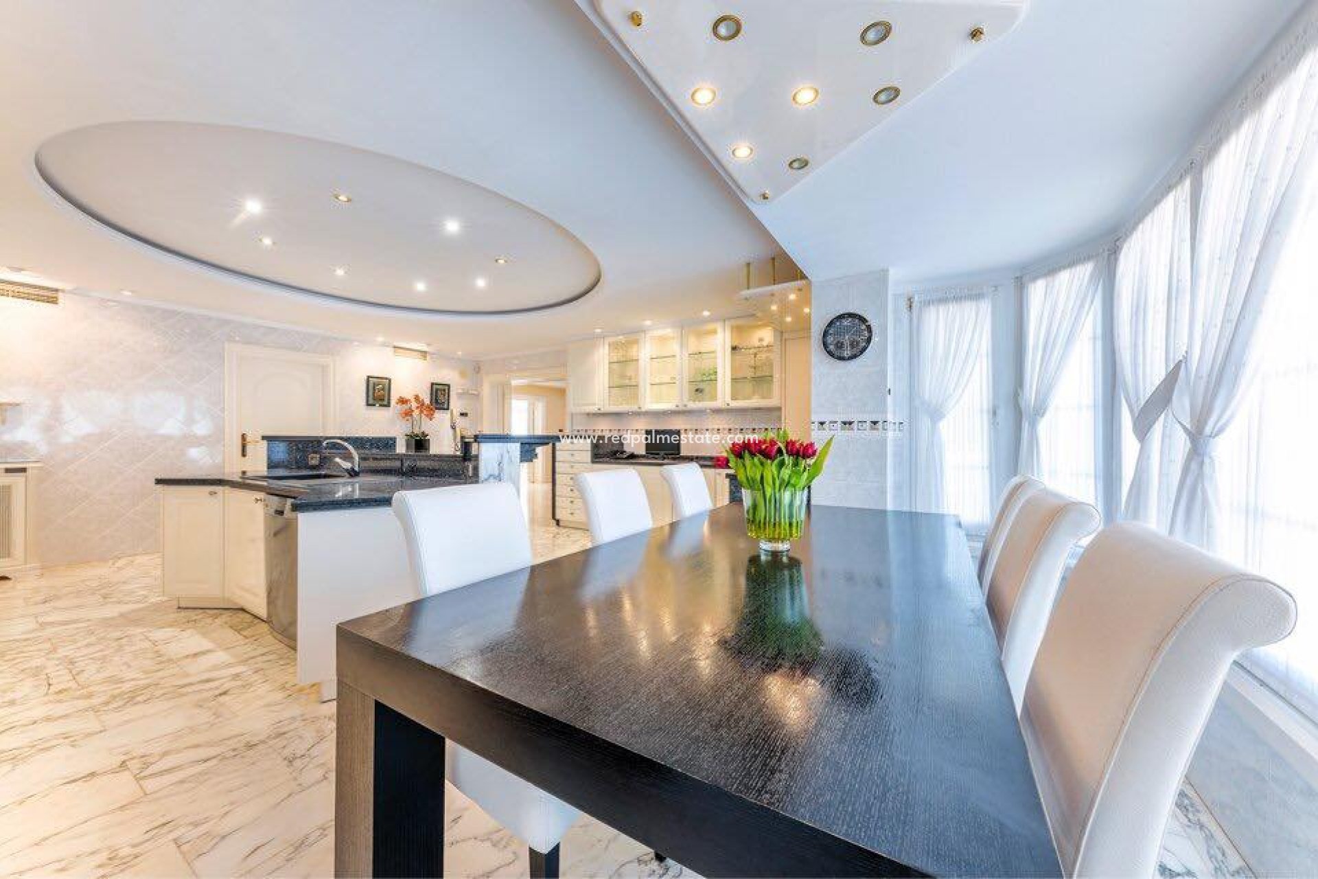 Återförsäljning - Villa -
Alicante - Playa San Juan