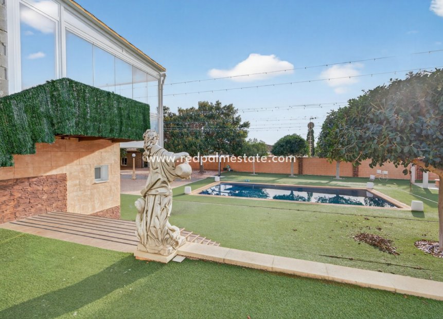 Återförsäljning - Villa -
Alicante - Rebolledo