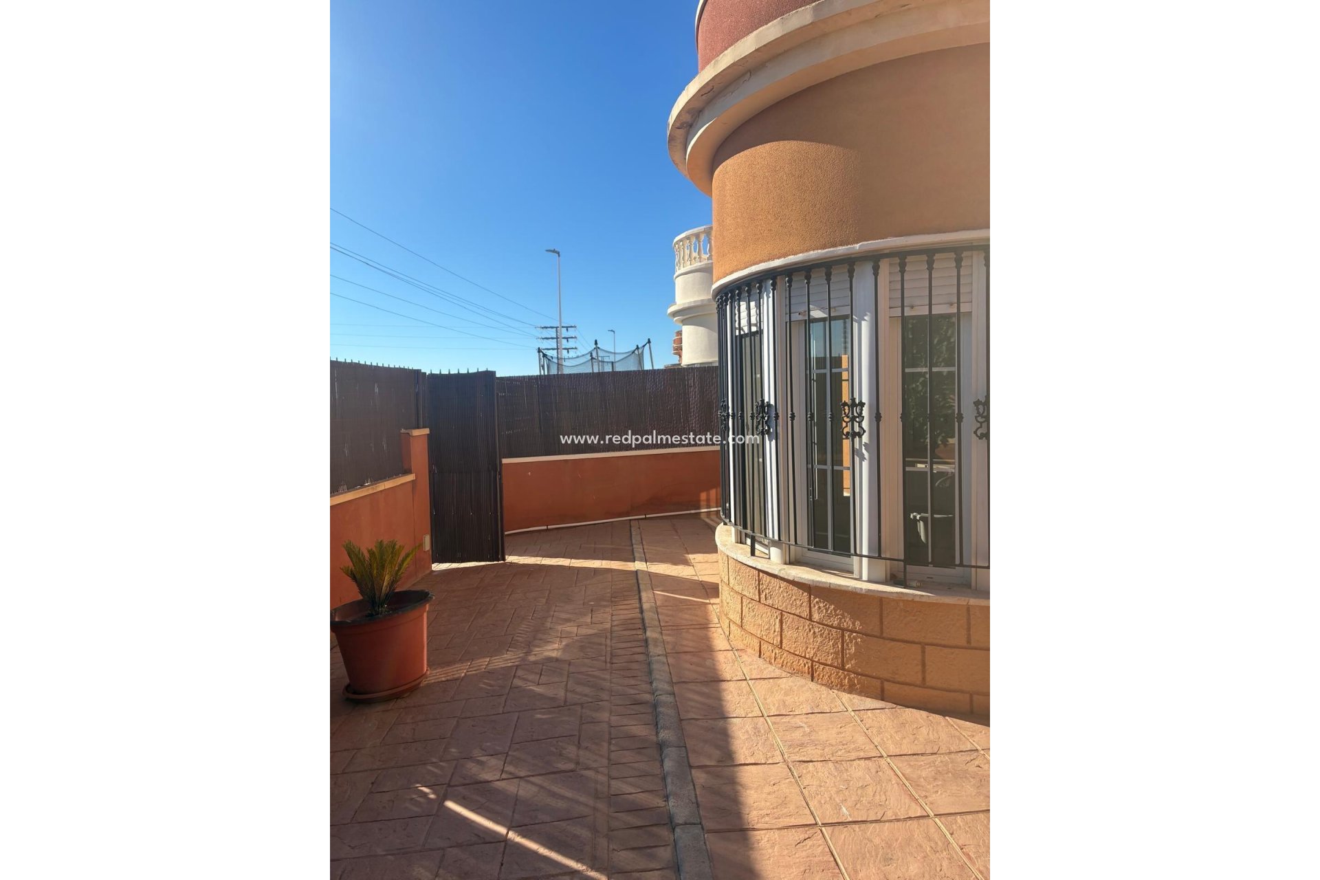 Återförsäljning - Villa -
Almoradí - El Banet